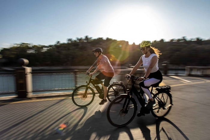 4-timers elcykeltur til Puerto de Leon (tur/retur)