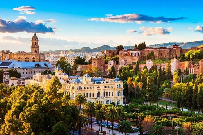 Málaga: kathedraal, Alcazaba, wandeltocht door het Romeinse theater