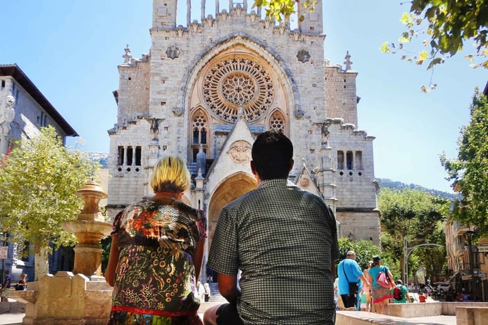 Alcudia/Marratxi: Tour di Valldemossa e Soller in tram e autobus