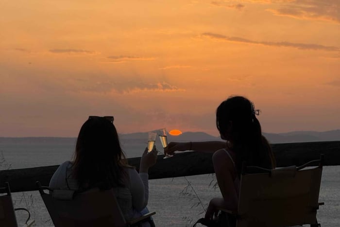 Caló des Moro, S'almunia, and Cala Llombards: Snorkeling and Sunset Tour