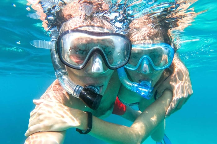 Colonia Sant Jordi: gita in barca e snorkeling nelle calette incontaminate del sud