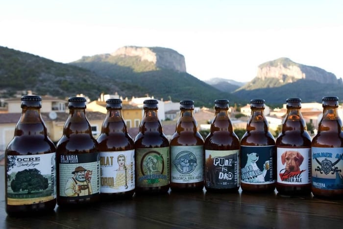 マヨルカ：地元のブルワリー「フォラステラ」でのクラフトビール試飲会