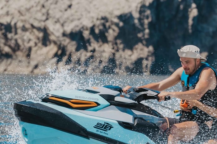 Tour in jet ski a Puerto de Pollensa con visita a Cala Murta e alla grotta