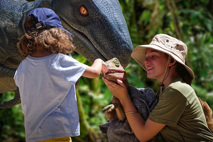 Dinosaurierland und Coves dels Hams Kombiticket