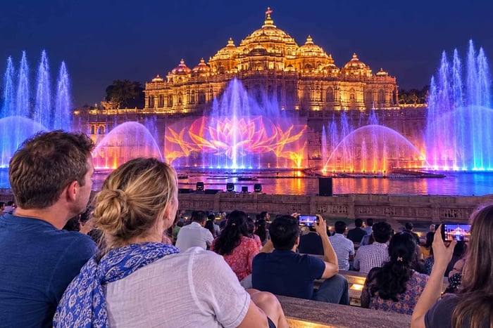 Delhi: Tur til Akshardham-templet, bådtur, lys- og lydshow