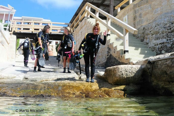 Malta: Scoprire le immersioni subacquee 2 immersioni con immersione su relitto