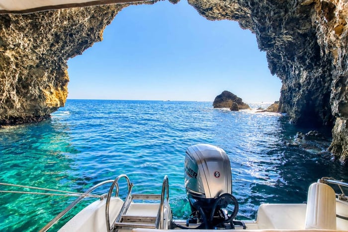 Mellieha: Private boat for 5 people to Comino & Blue Lagoon