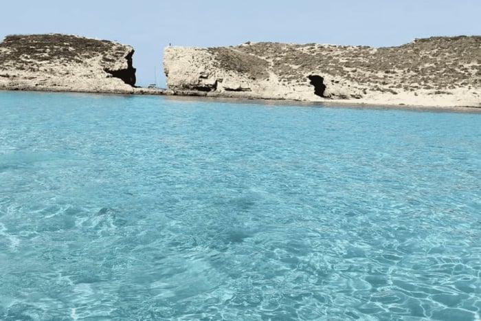 Mgarr/Cirkewwa: Prywatna wycieczka łodzią na Comino, Gozo i Błękitną Lagunę