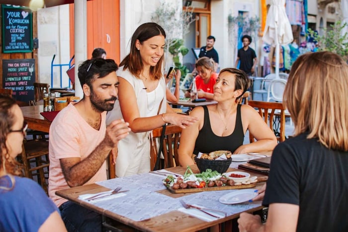 Виктория, Гоцо: вечерняя прогулка с дегустацией еды и напитков