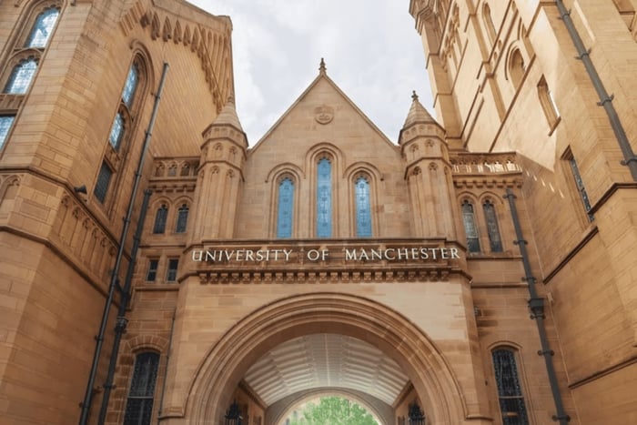 tour a piedi guidato dell'Università di Manchester