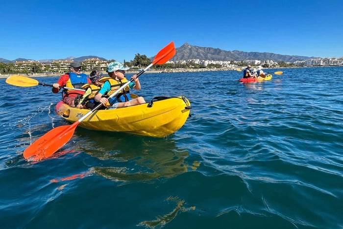 Marbella: Guided Kayak Tour in Puerto Banús