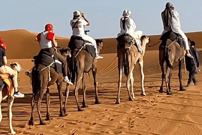 de Agadir: viagem de 3 dias a Marraquexe pelo deserto de Merzouga