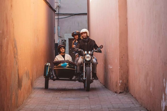 Marrakech : 3h off the beaten path private sidecar ride