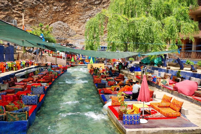 Marrakesch: Tagestour ins Ourika-Tal mit Mittagessen und geführter Wanderung