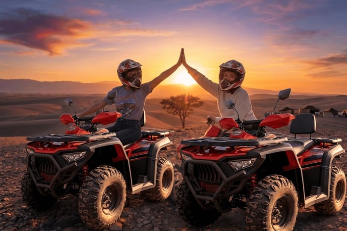 Von Marrakesch nach Agafay: Sonnenuntergang, Quad, Kamel & Abendessen, Feuershow