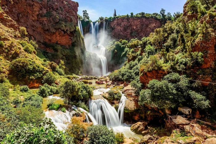 Ouzoud Falls Guided Hike, Boat Ride and Lunch