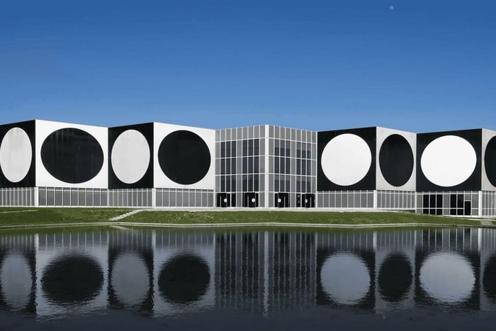 Fra Marseille: Vasarely-museet i Aix og Le Corbusier-tur