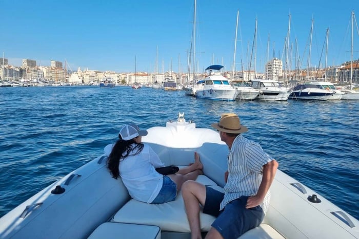 Guided Boat Tour of the Calanques of the Côte Bleue