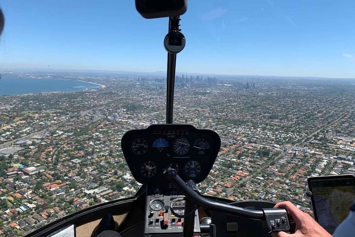 Panorama-Helikopterflug mit Getränken vor dem Flug