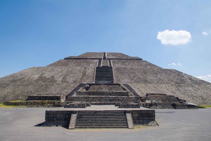 CDMX: Teotihuacan, Tlatelolco and Guadalupe Tour