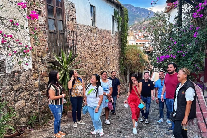 From Mexico City: 10-Hour Cuernavaca and Taxco Tour