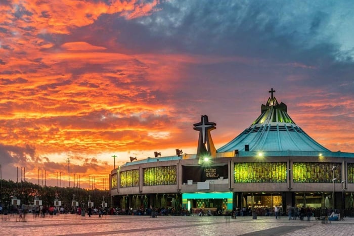 Mexico City: Basilica of Guadalupe & Teotihuacan Tour