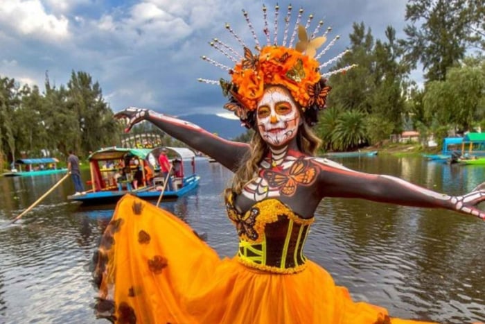 Mexico City: Day of the Dead Dinner & Mezcal Tasting