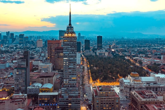 Mexico City: Entrance Ticket to the Torre Latinoamericana Viewing Deck