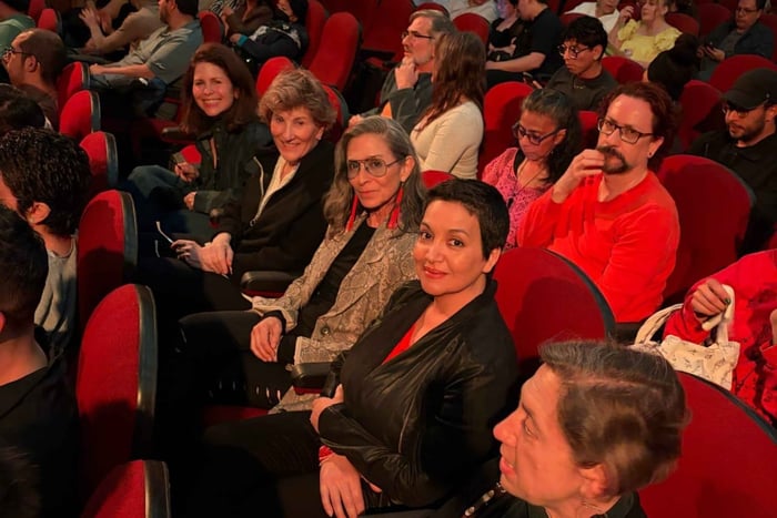 Mexico City: Theater Show & Wine conversation with actors