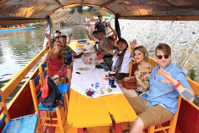 Mexico City: Xochimilco Trajinera Party, Mariachi & Drinks