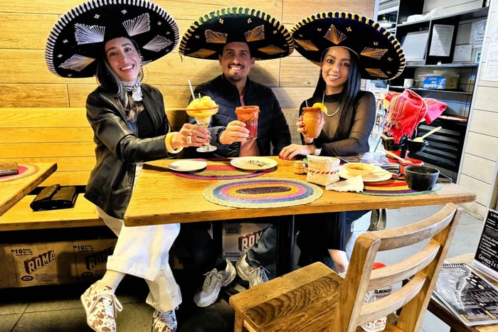 Mexico City: Zona Rosa & Roma Norte Food & Culture Tour