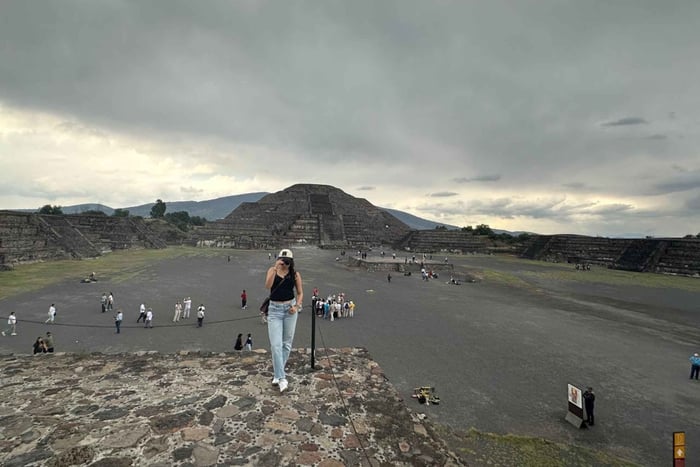 Teotihuacan VIP: Tour of the pyramids and Basilica of Guadalupe, tourist areas