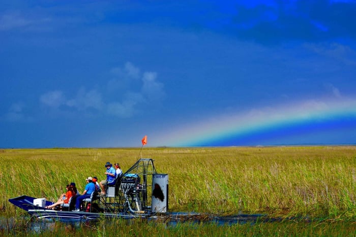 1 Hour Everglades River of Grass Small Airboat Tour