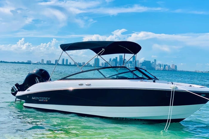Boat Rental with Captain in Miami Beach - up to 6 people