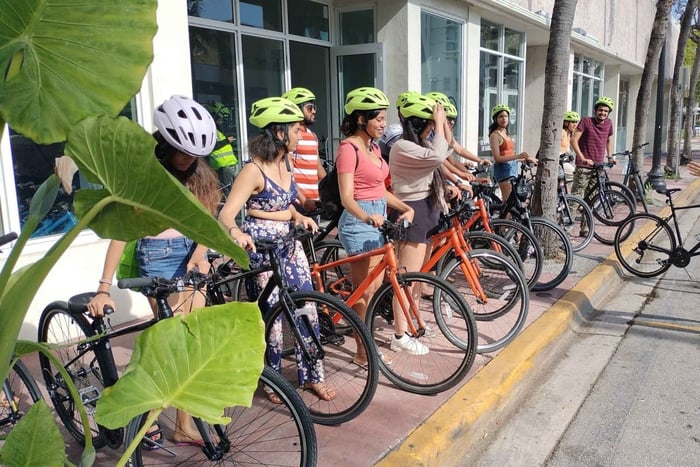 Miami Beach: City Highlights Guided Bike or eBike Tour