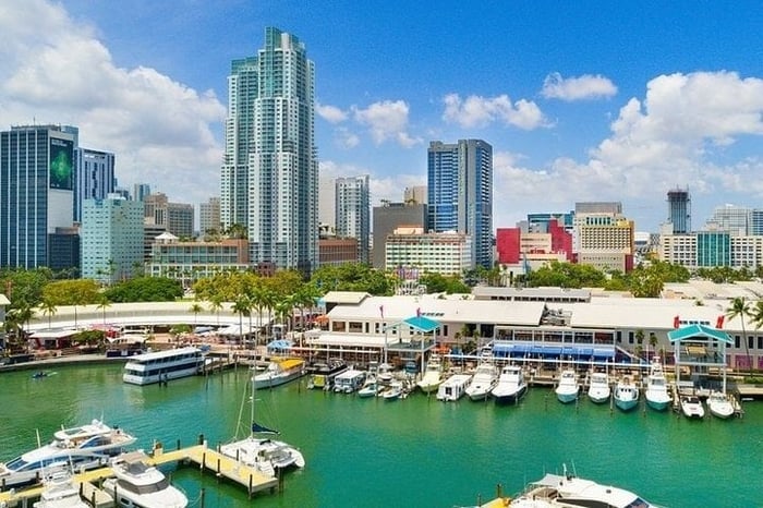 Private Luxury SUV Tour of Little Havana, Wynwood & More