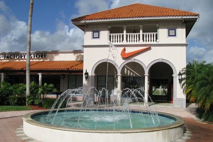 Private Shopping Tour from Miami hotels to Florida Keys Outlet