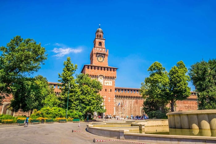 Milan: Sforza Castle Entry Ticket with Digital Audio Guide