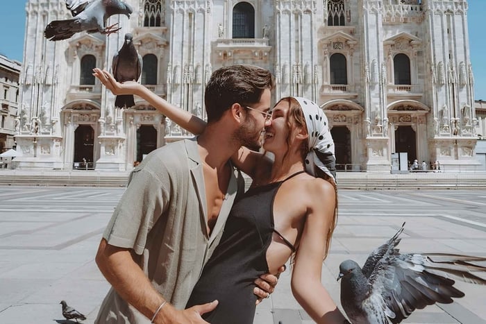 PRIVATE PHOTO SHOOT IN MILAN