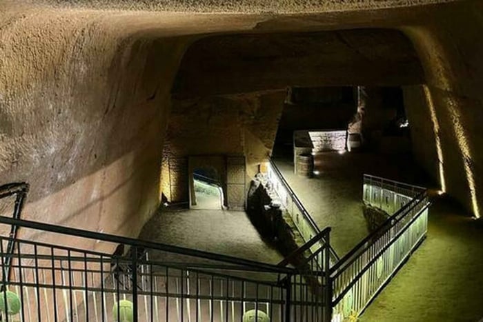 Neapel: Stadt- und Lapis-Museumstour mit einem Archäologen