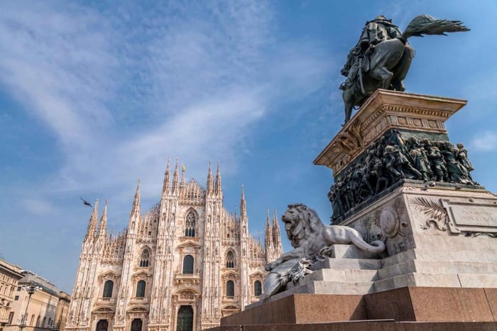 Private Milan Cathedral: Fast-Track & Panoramic Terraces