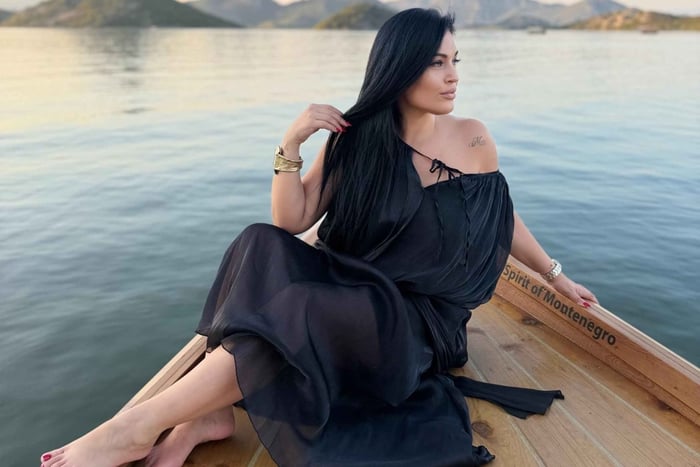 Bar: Lake Skadar Wooden Boat Tour for cruiser passengers