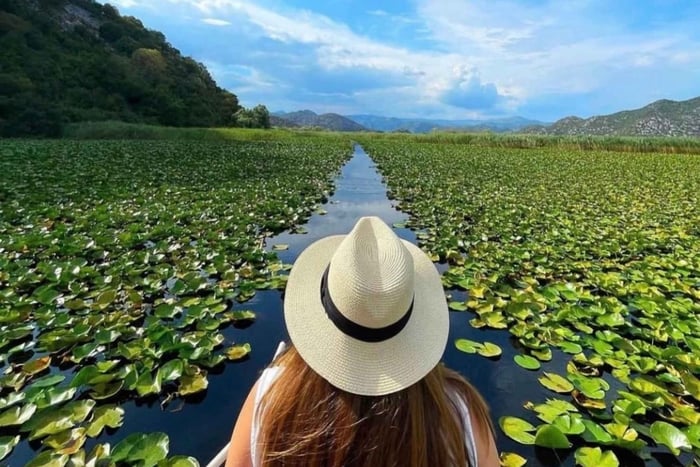 Bar: Excursión de 1 día al lago de Skadar desde el puerto de Bar – Mejor precio