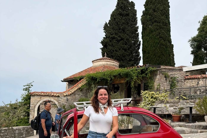 Bar: rit in een vintage Fića Fiat 600 naar het oude Bar en de oude olijfboom