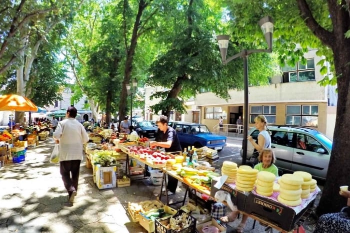 Private Day Trip to Bosnia,Wine,Culture & Local Lunch/Dinner