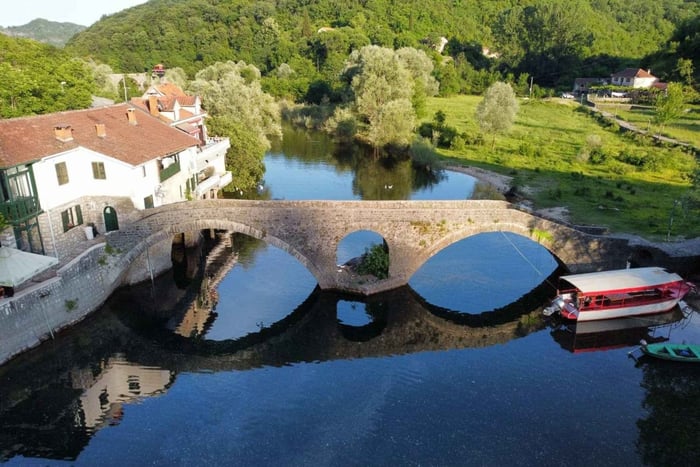 SKADAR LAKE TOUR VIA RIJEKA CRNOJEVIĆA
