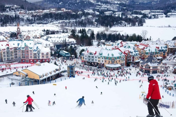 Mont-Tremblant: Private luxury full-day tour from Montreal