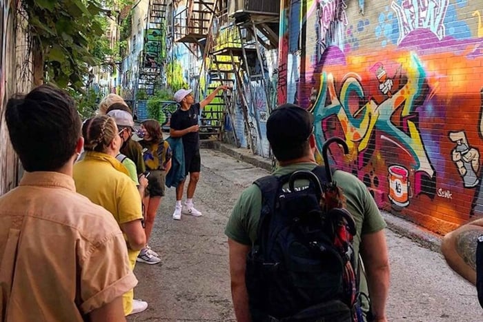 Montreal: Omvisning til fots i de originale veggmaleriene og gatekunsten