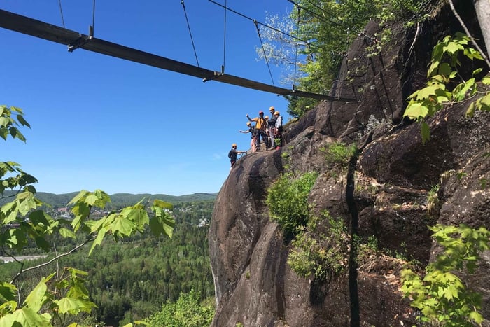 Tyroparc: rondleiding via Ferrata en combinatieticket tokkelbaan