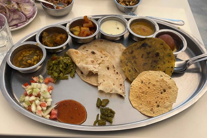 Authentic Indian Cooking Class in Mumbai with a Local Family